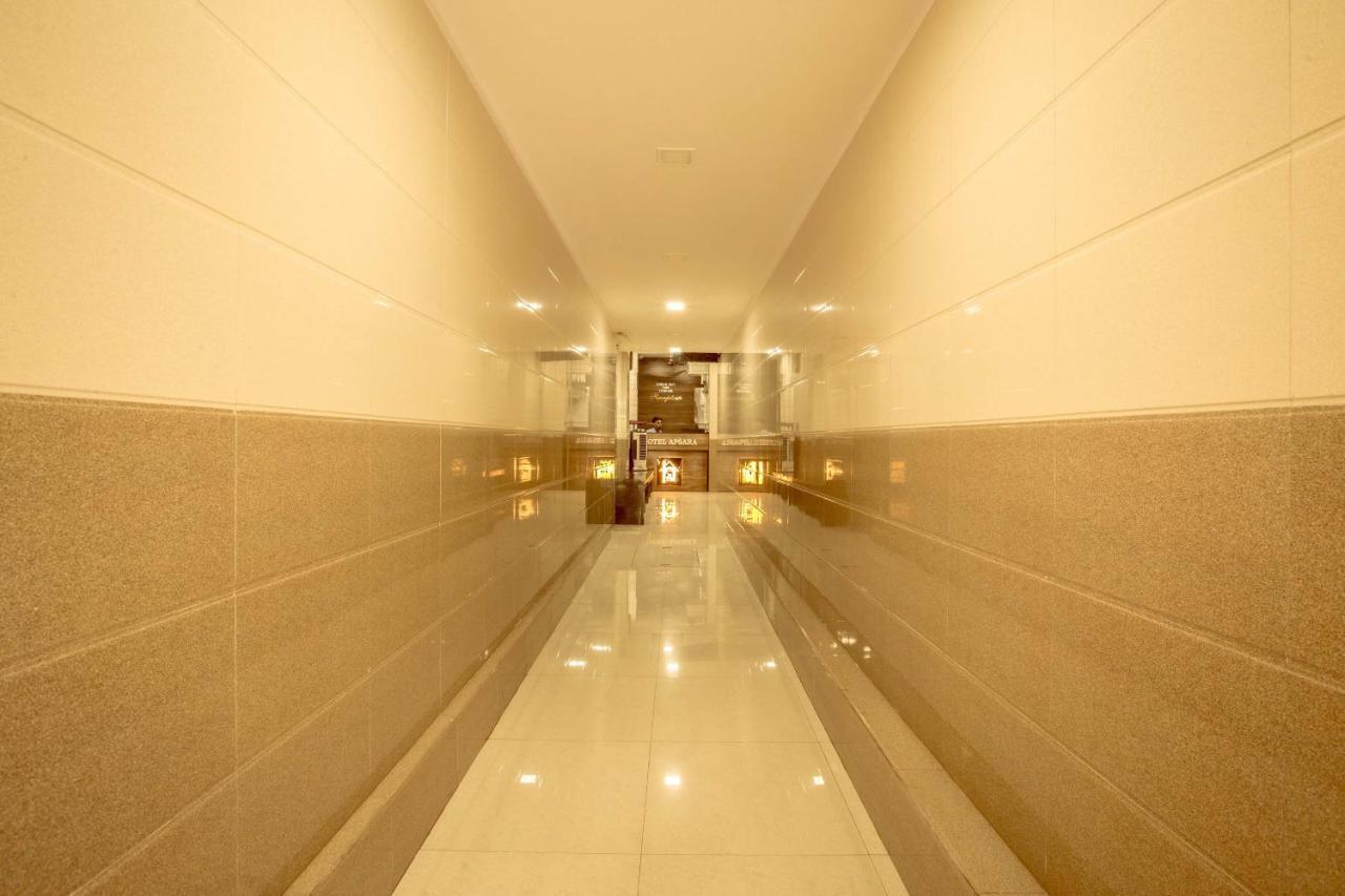 Hotel Apsara- Near J J Hospital มุมไบ ภายนอก รูปภาพ
